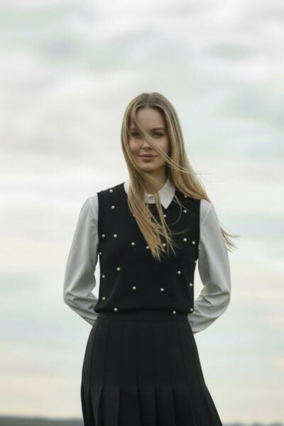 אפודה עם פנינים - One Size