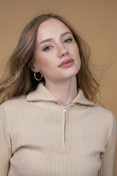 סריג עם רוכסן - שמנת, One Size