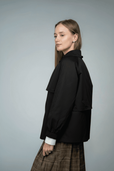 מעיל טראנץ' קצר - שחור, L